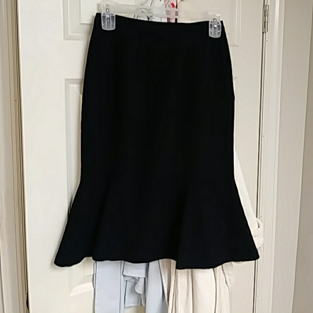 Don Caster black flare skirt